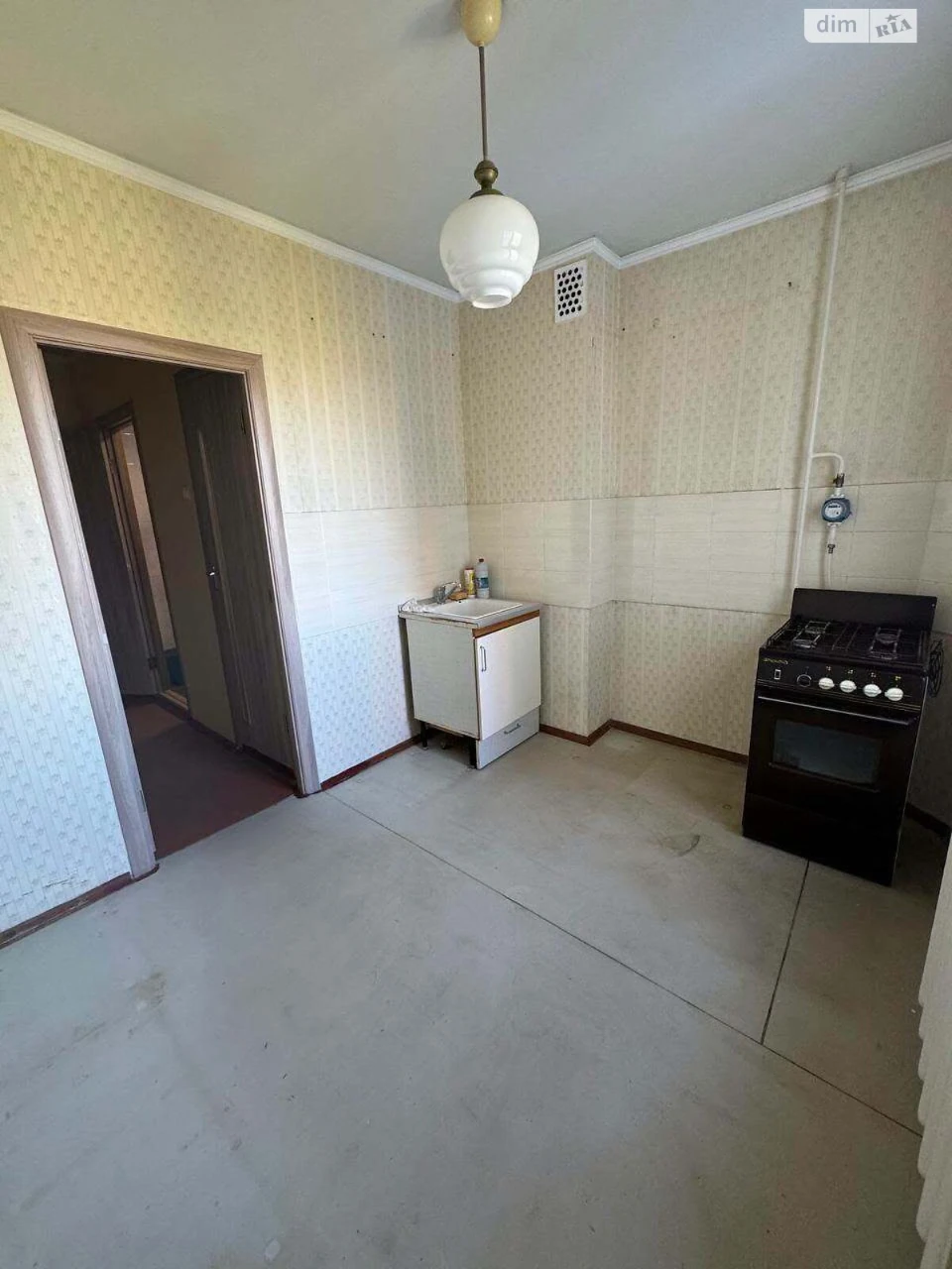 Sale of 3-room Apartment in Microdistrict