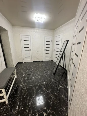 For Sale: 2-bedroom apartment at Nezalezhnosti 58