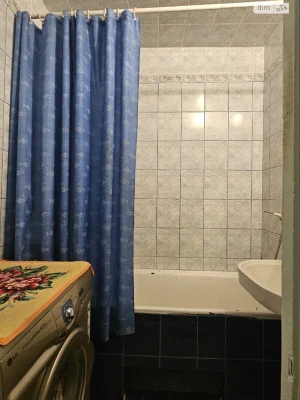 Продаж Квартиры в микрорайоне 4