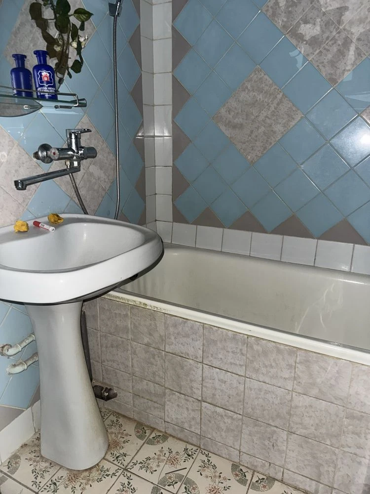 2-room apartment for sale on Levanovsky Street