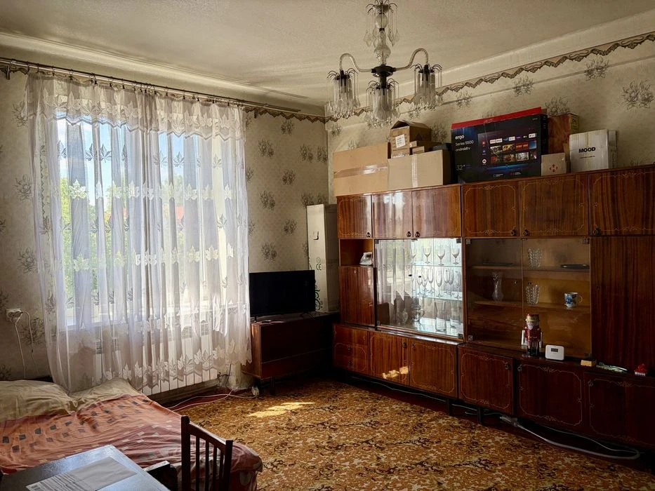 Собственник! Продам 2к сталинку 49,3 м². 12 квартал, возле Т