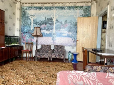 Собственник! Продам 2к сталинку 49,3 м². 12 квартал, возле Т