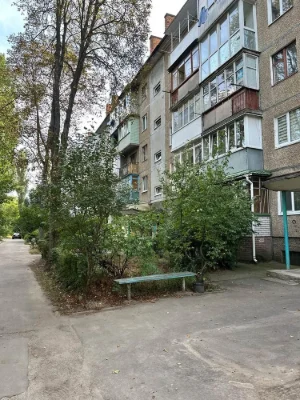 Продається 1-кімнатна квартира в центрі