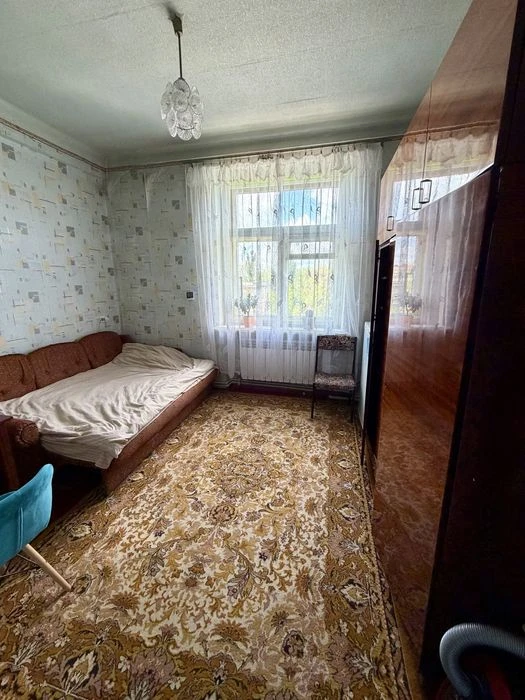 Собственник! Продам 2к сталинку 49,3 м². 12 квартал, возле Т