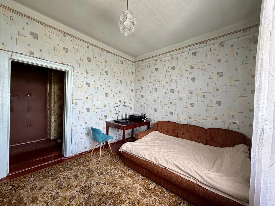 Собственник! Продам 2к сталинку 49,3 м². 12 квартал, возле Т