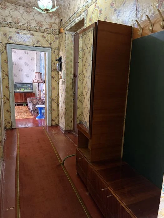 Собственник! Продам 2к сталинку 49,3 м². 12 квартал, возле Т
