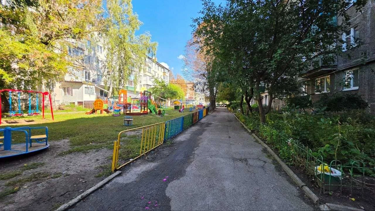 Продаж 3х кімнатної квартири поруч з парком Олександрія