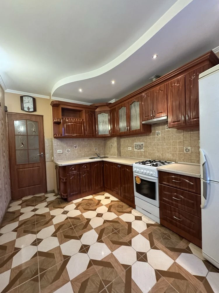 3-bedroom apartment 70 m² | Vodopoyna Street
