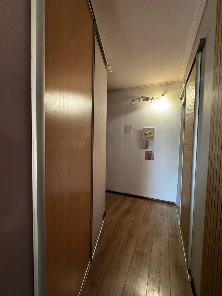 For Sale: 2-Bedroom Apartment on Pionerskaya Street