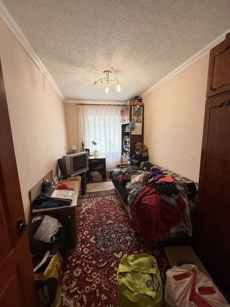 ПРОДАЖ 3-кім квартири по вул. Січневого Прориву, район Піоне