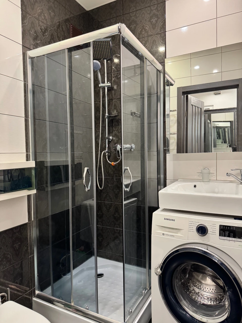 Продаж 1но кімнатної квартири в ремонті.