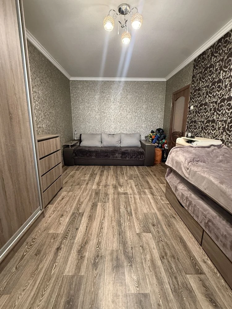 Продається 1 кім квартира, Днс