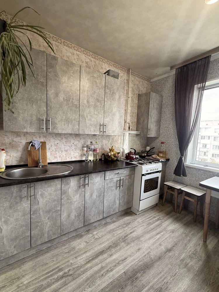 Продається 1 кім квартира, Днс