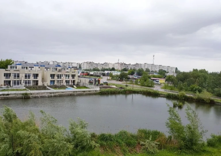 Продам 1 кім. квартиру Таращанський м-в