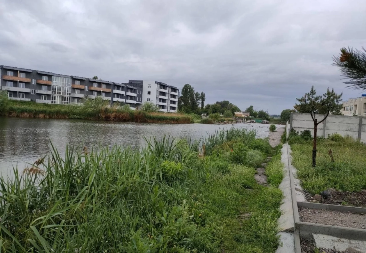 Продам 1 кім. квартиру Таращанський м-в
