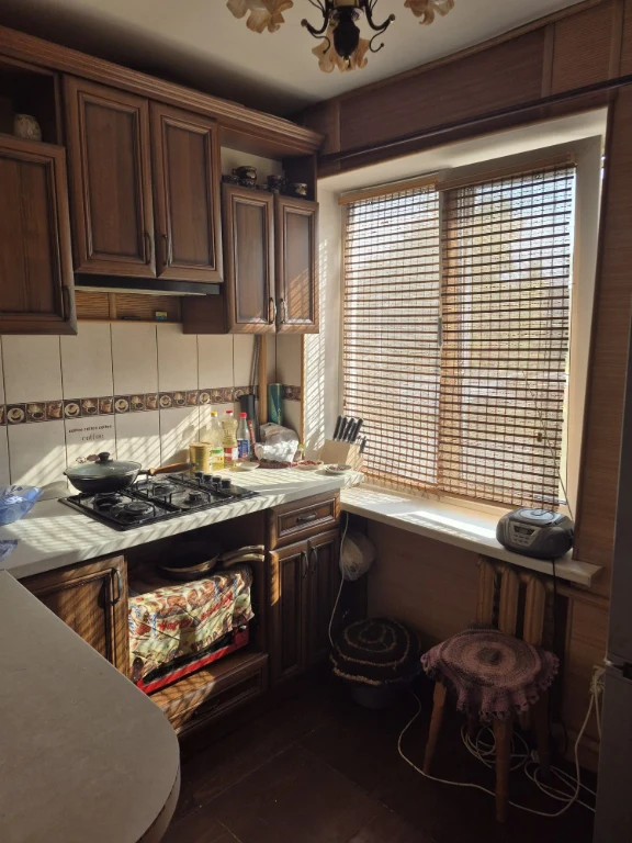 Продам 3к квартиру на Сквирському Шоссе