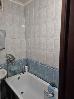 For Sale: 3-Bedroom Apartment on Skvirsky Prospect