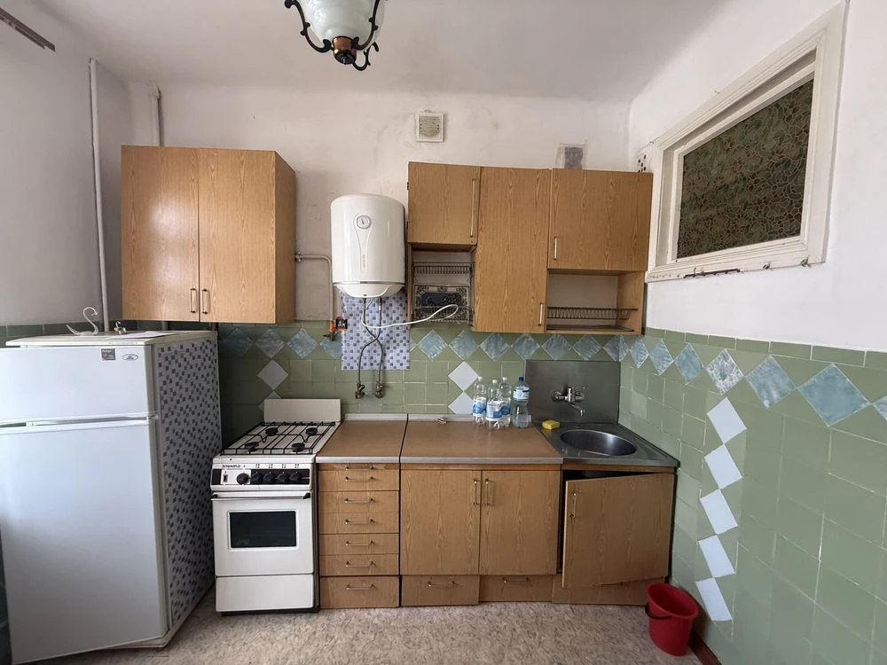 Продається 2-кімнатна квартира на Ярослава Мудрого