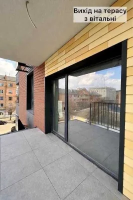 Sale of a 3-bedroom apartment