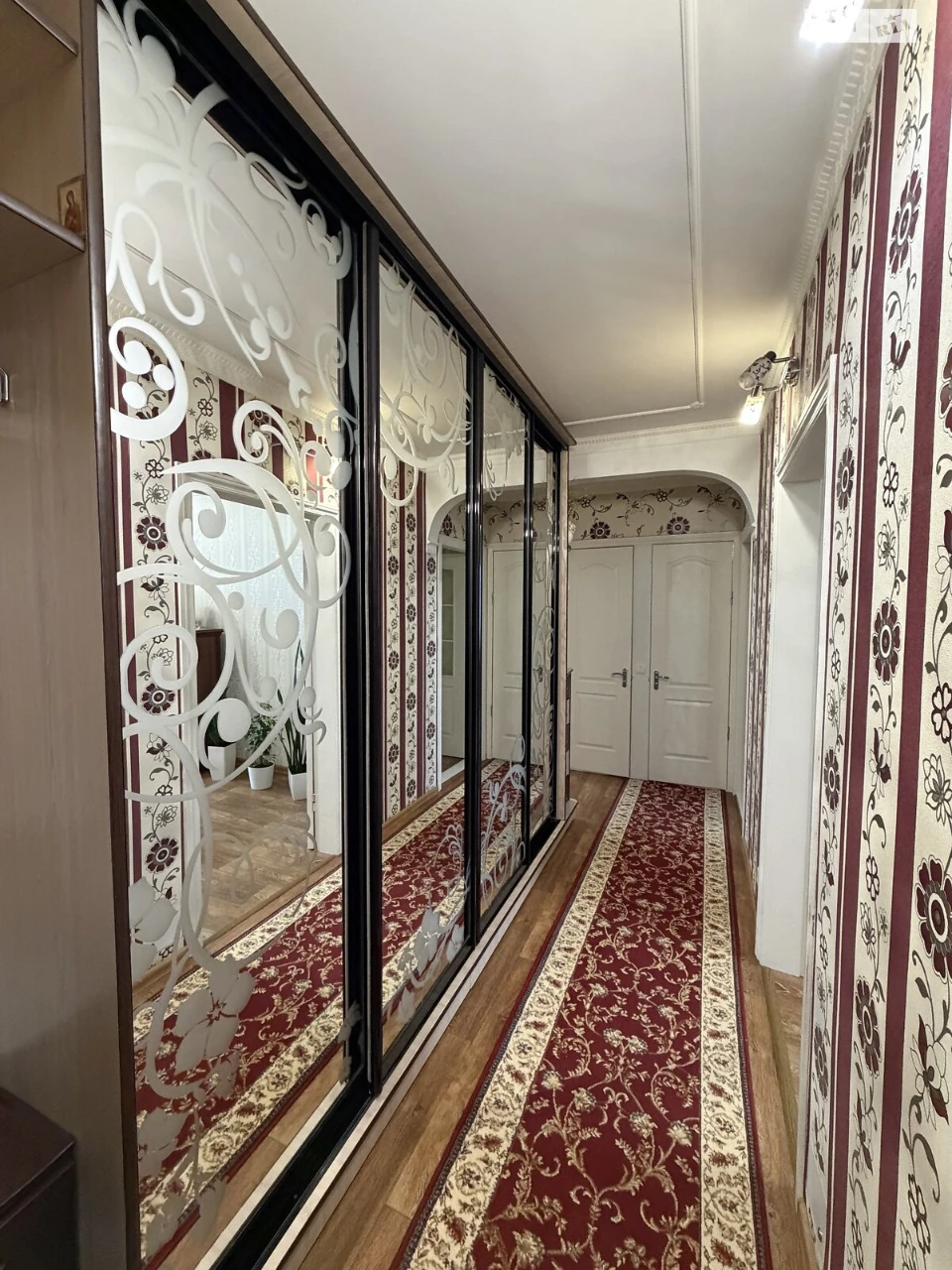 Продажа Квартиры Леваневского