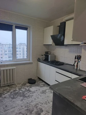 For Sale: 1-Bedroom Apartment!