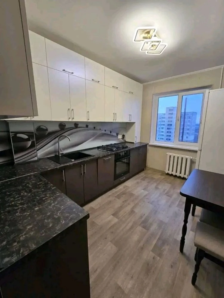 Продаж 3-к.квартира в ремонті Біла Церква