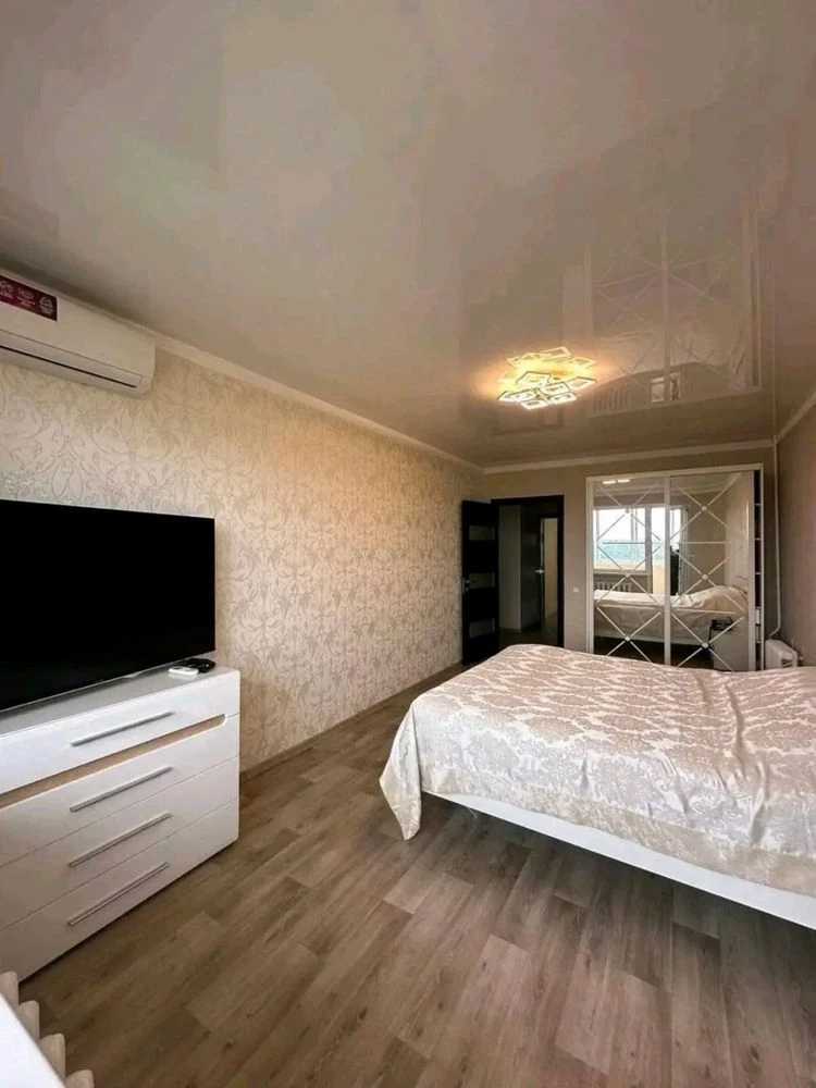 Продаж 3-к.квартира в ремонті Біла Церква
