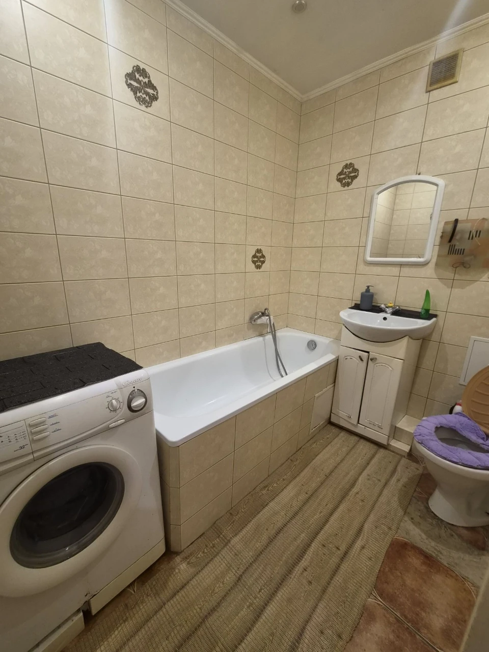 Продається 2 кімнатна квартира в місті Біла Церква