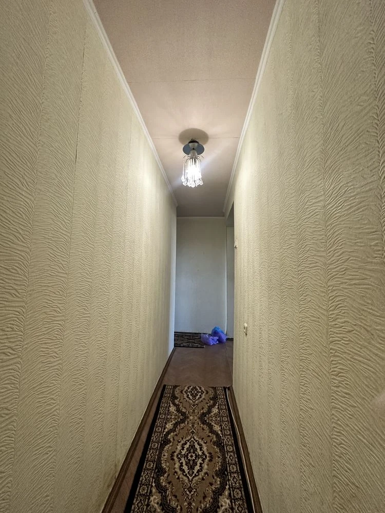 For Sale: 3-room apartment on Poleva Street