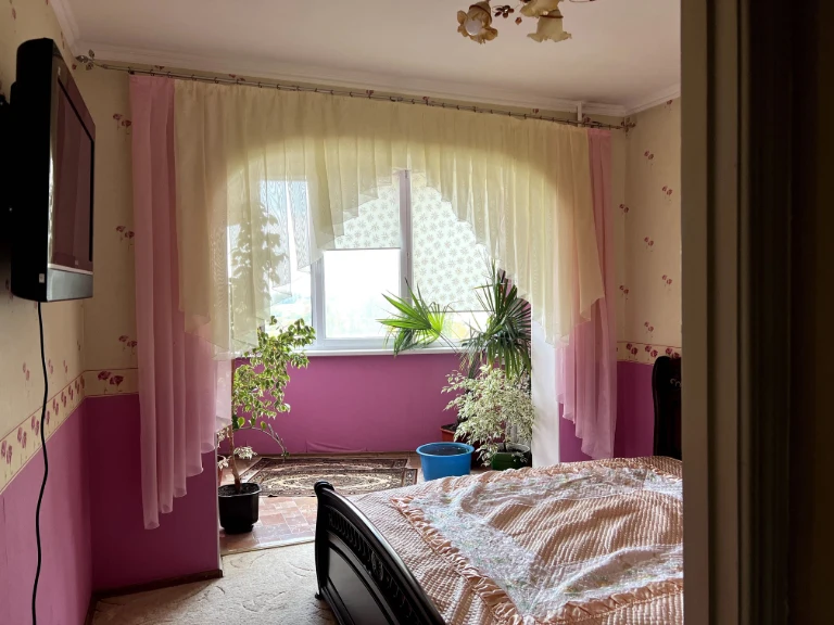 ВЛАСНИК 3-к квартира Чорних Запорожців (Леваневського, просп