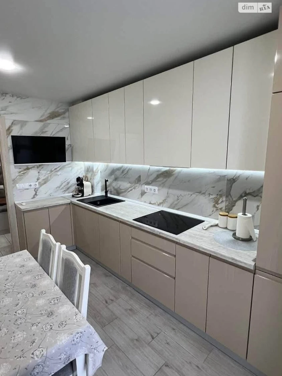 Продається Квартира Леваневського