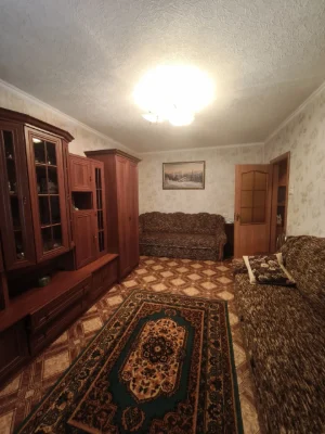 Продаж 1-кімнатної квартири по проспекту Незалежності