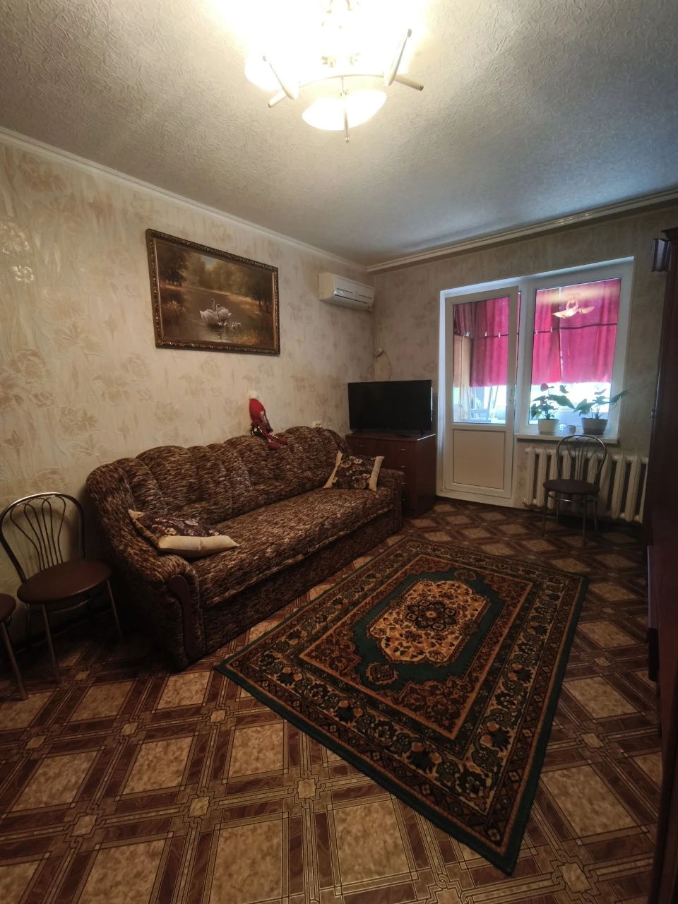 Продаж 1-кімнатної квартири по проспекту Незалежності