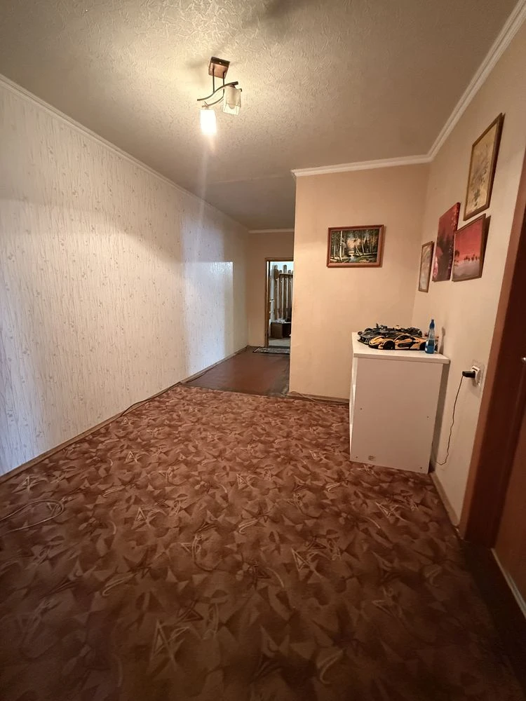 Продается 3-комнатная квартира, Таращанский массив