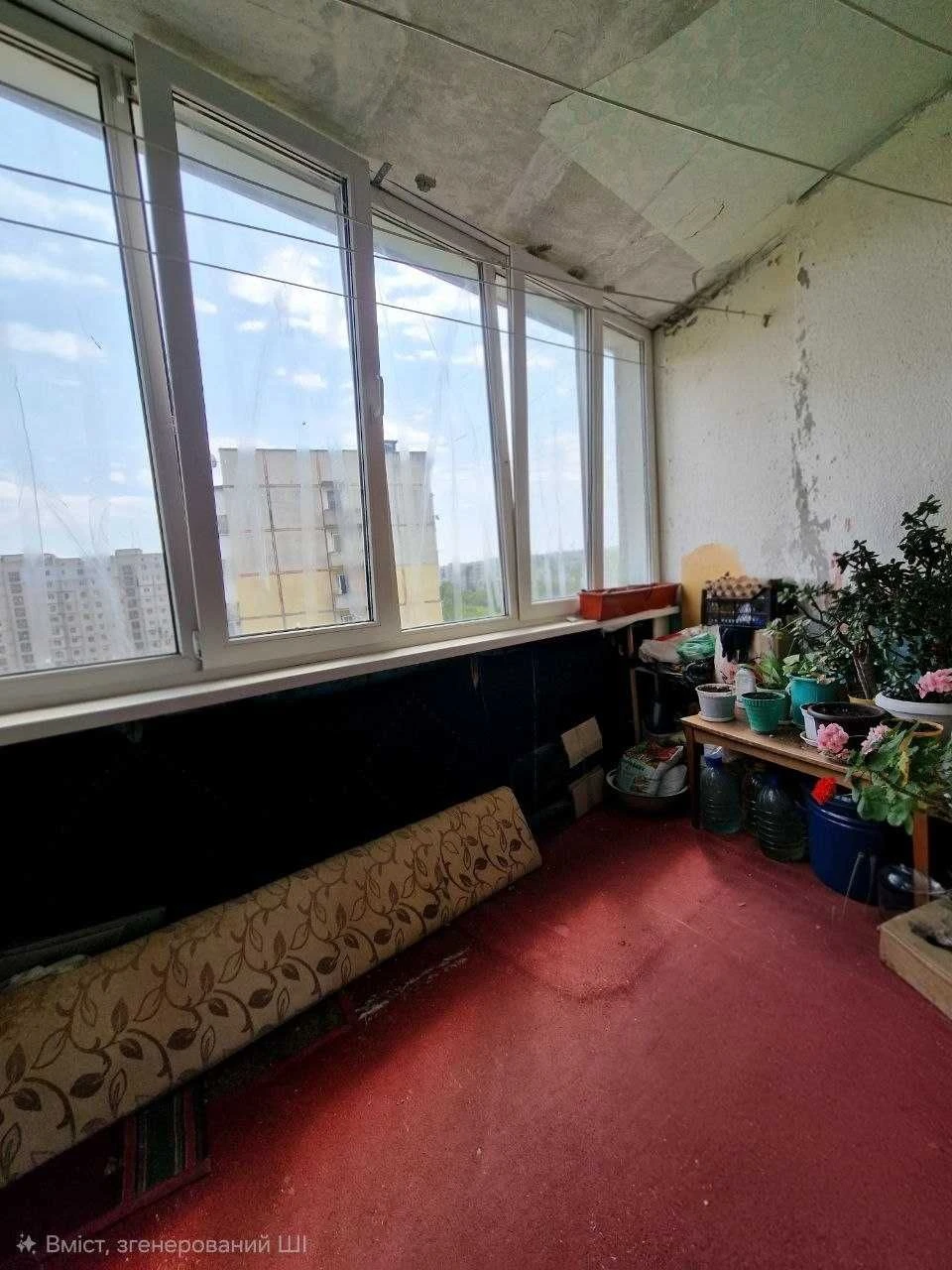 Продаж 3-кімн. квартири 68.1 м² з панорамним видом на озеро