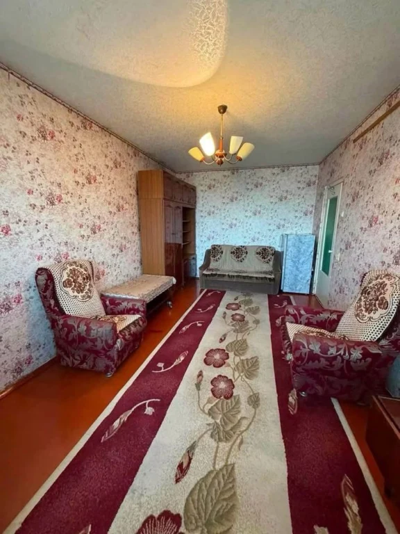 Продаж 1 кім квартири,масив Незалежності