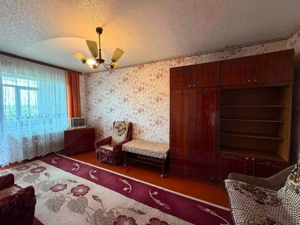 Продаж 1 кім квартири,масив Незалежності