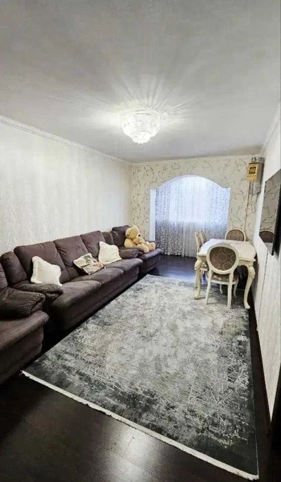 Продам 3 комн. квартиру проспект Героев Победа Ваучер Сертиф