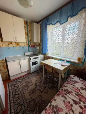 Продаж 1 кім квартири,масив Незалежності