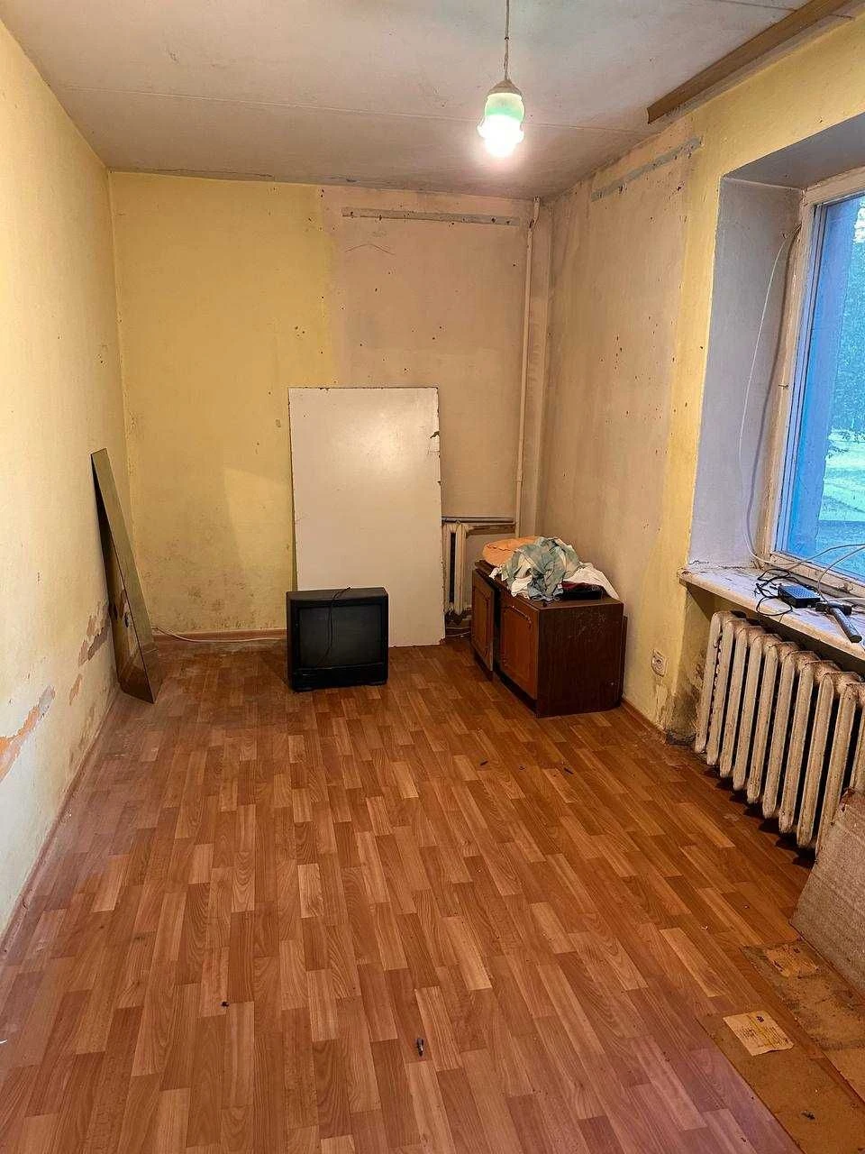 Продається 2-кімнатна квартира в Гайок