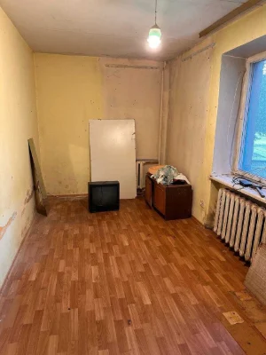 Продається 2-кімнатна квартира в Гайок