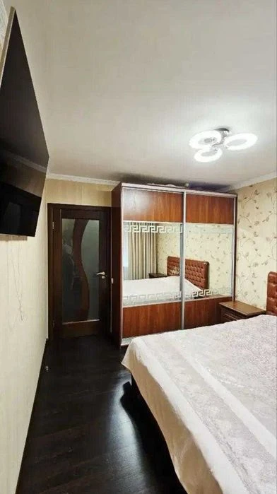 Продам 3 комн. квартиру проспект Героев Победа Ваучер Сертиф