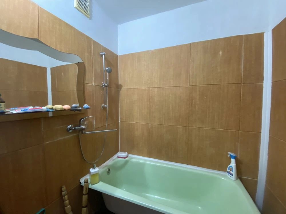 2 кімнатна квартира В Стуса (днс)