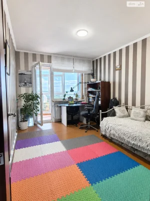Продажа Квартиры Леваневского