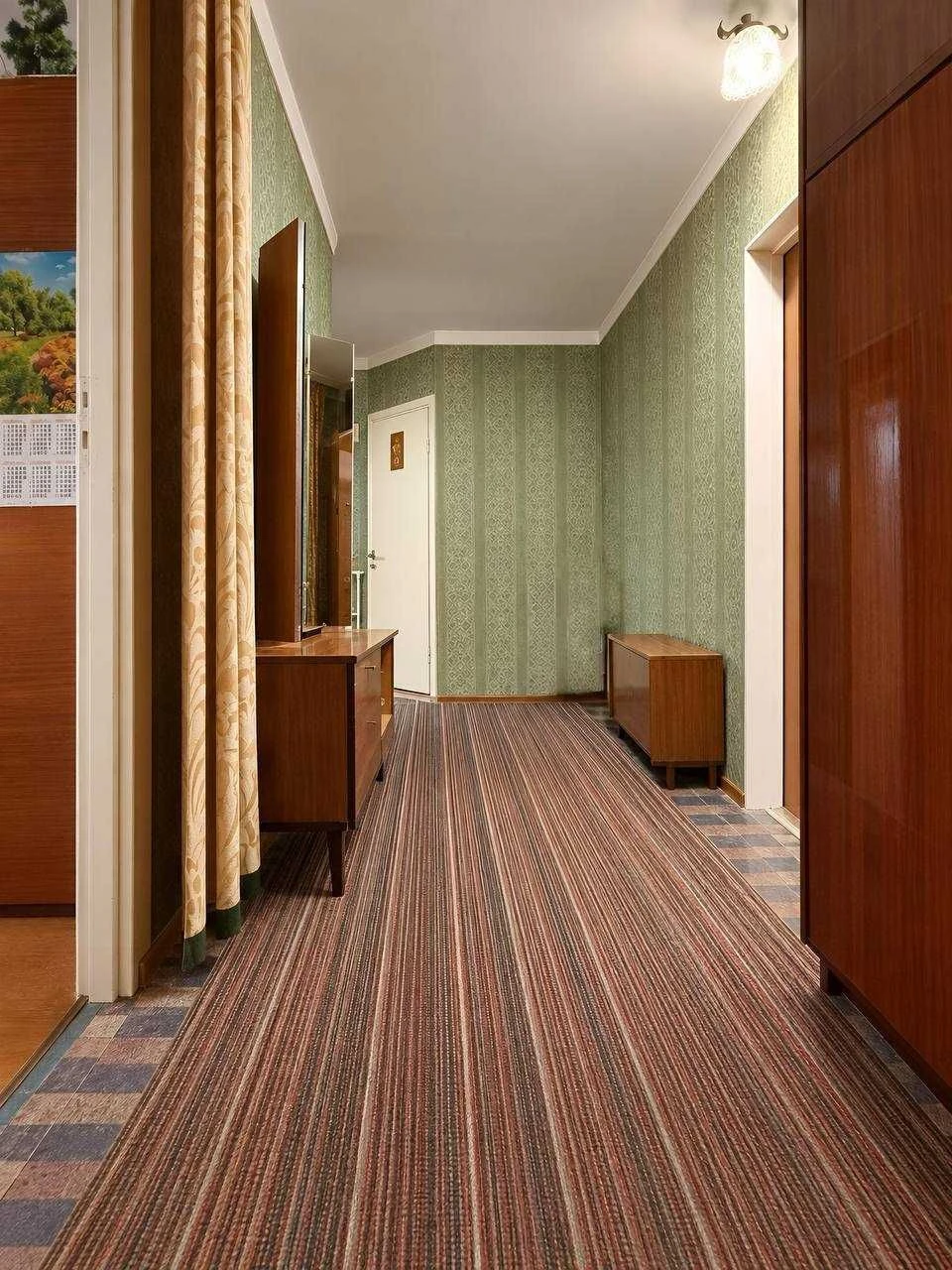 Sale of a 2-room apartment on Levanovsky