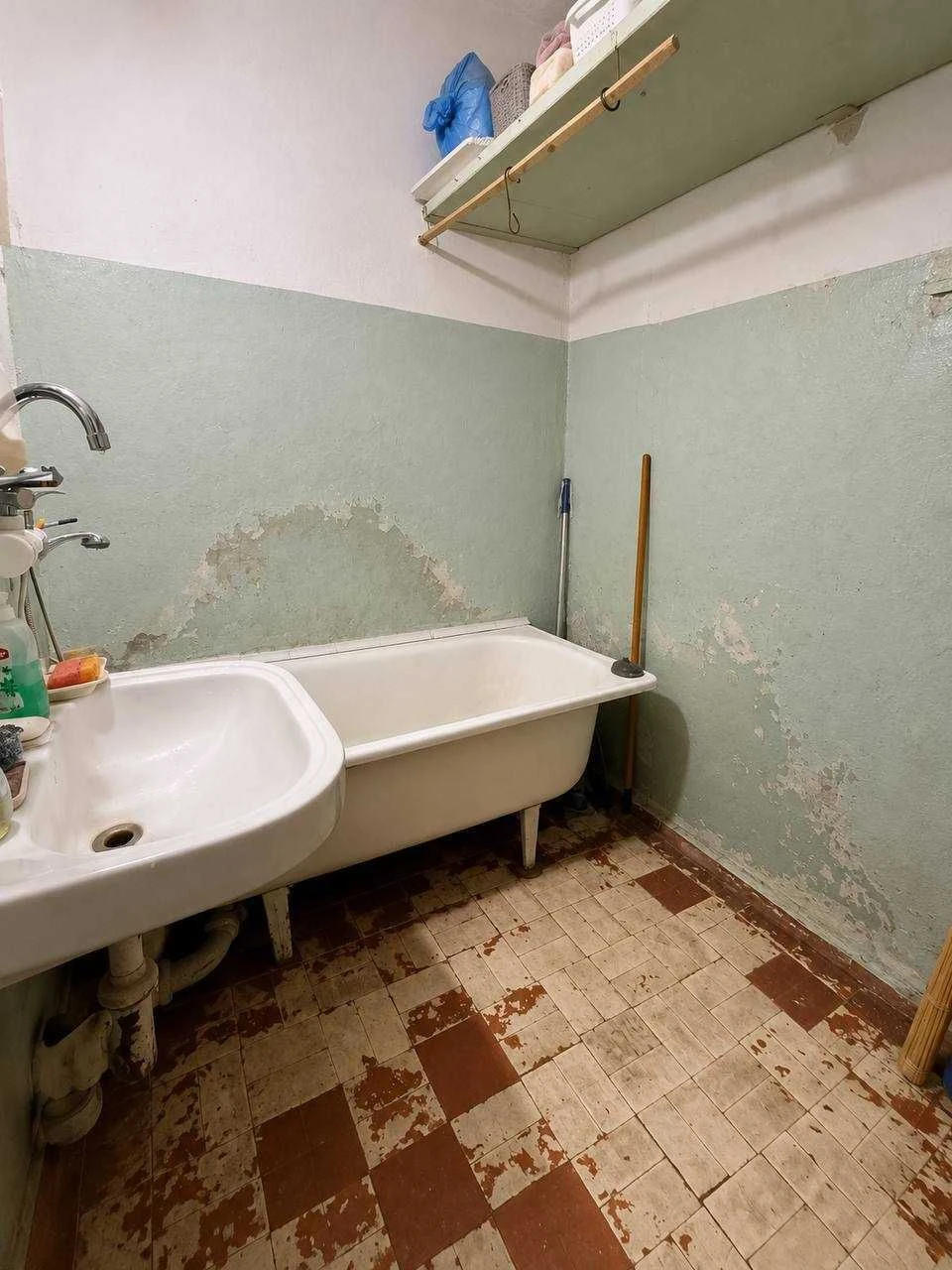 Sale of a 2-room apartment on Levanovsky