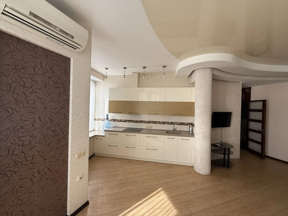 ‼️ПРОДАМ 3 кім квартиру в  ЦЕНТРІ міста ‼️