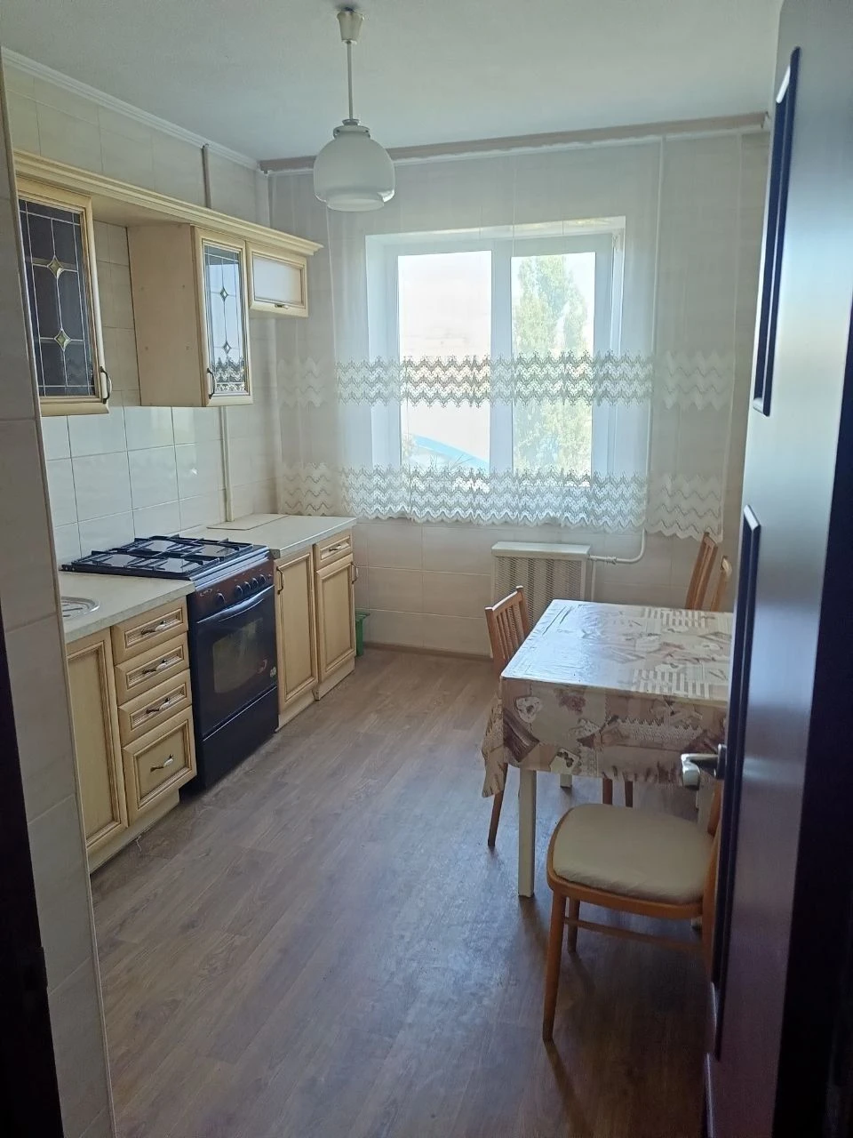 Простора 3-кімнатна квартира 68 м² біля Критого ринку! 6 поверх
