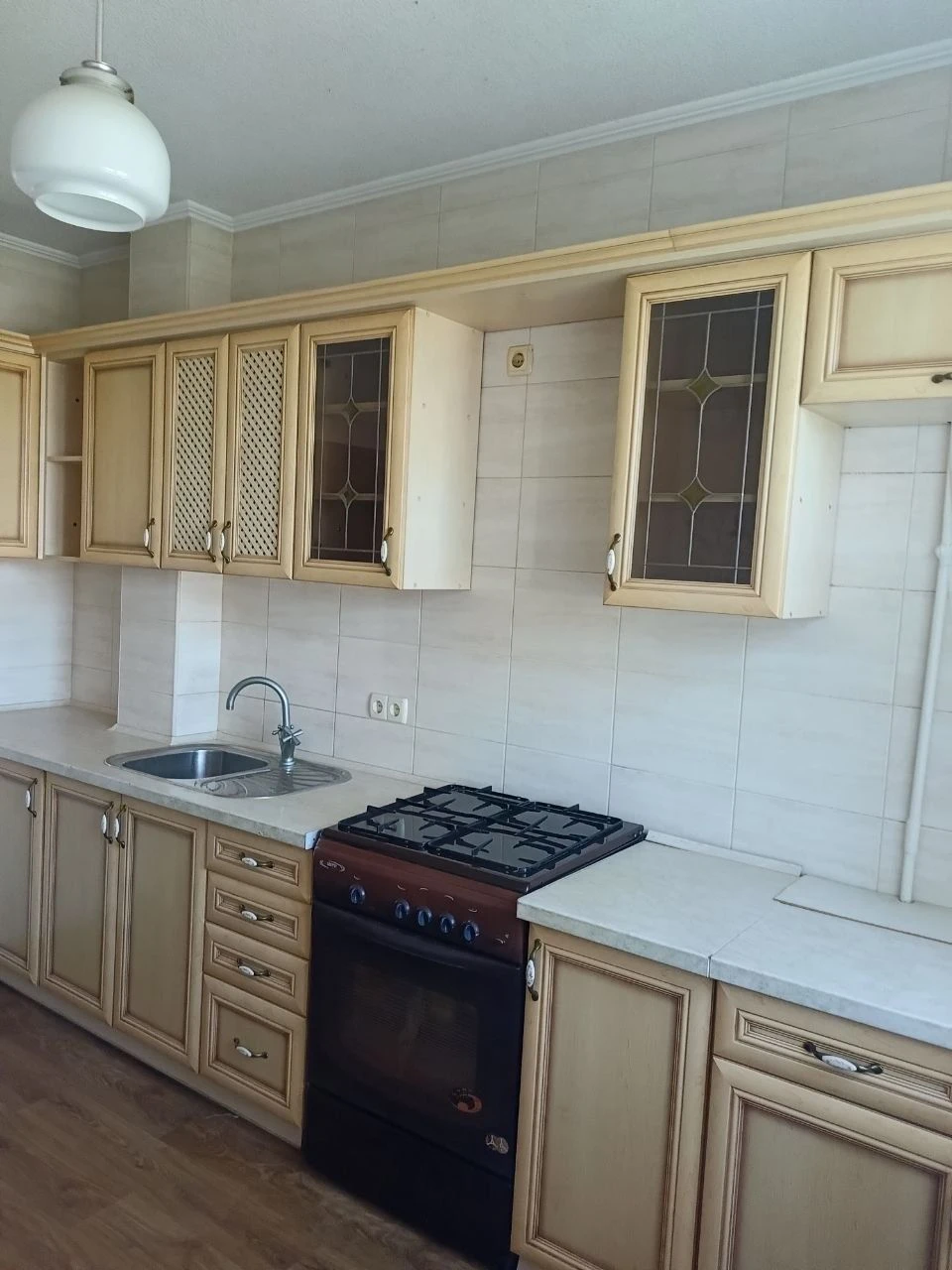 Простора 3-кімнатна квартира 68 м² біля Критого ринку! 6 поверх