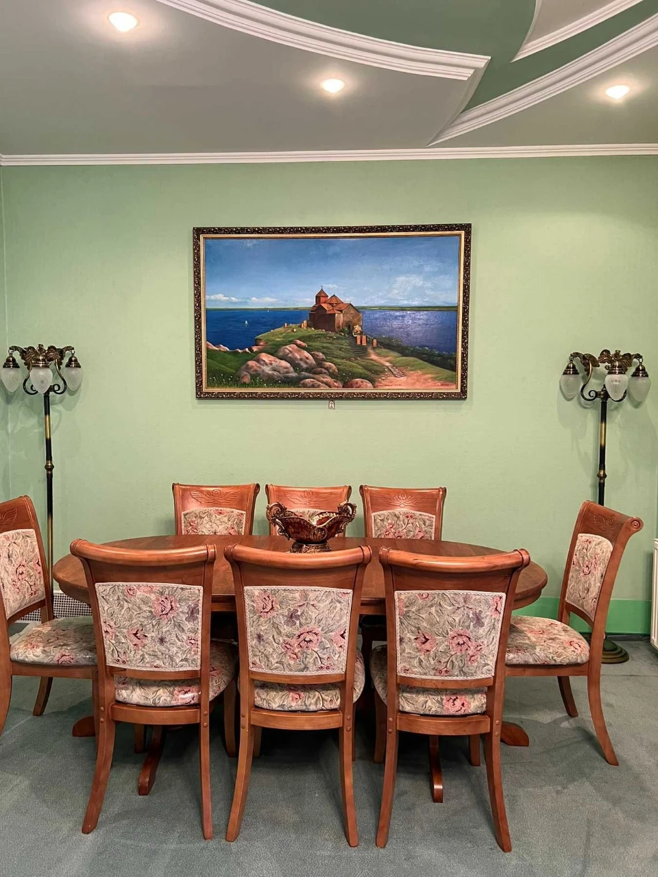 Продаж 4 кімнатної квартири